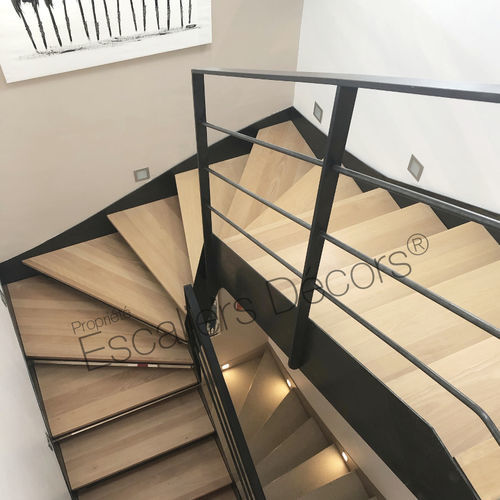 Half-turn staircase - LOFT DT132 ESCA'DROIT® - ESCALIERS DECORS - wooden step / steel frame / home