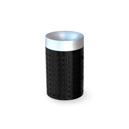 Pedestal ashtray - Kvadrat - NOLA INDUSTRIER - wall-mounted / steel / aluminum