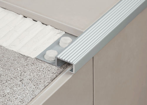 Aluminum stair nosing - NOVOPELDAÑO® 4 ALUMINIO - EMAC - non-slip