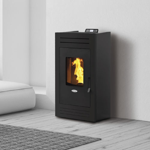 Pellet heating stove - W13 - FAIR srl - 12 kW / contemporary / steel