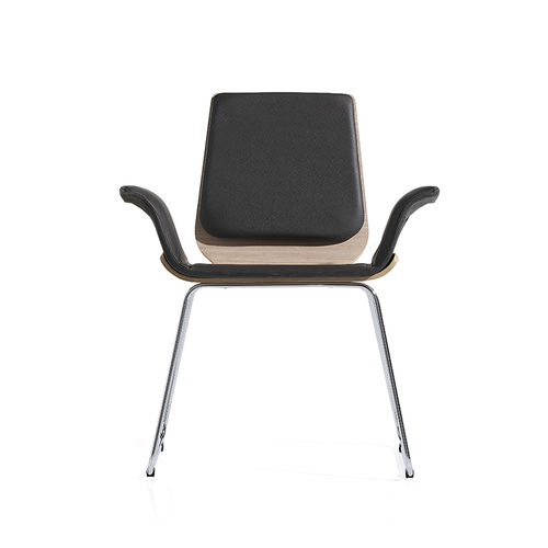 Contemporary visitor chair - SPERA - DILEOFFICE - indoor / wooden / metal