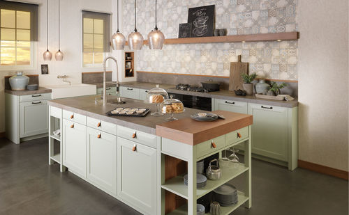 Traditional kitchen - CHALET GREEN TEA - rational einbaukuechen - wood veneer / lacquered wood / island