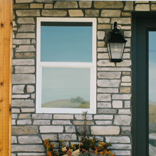 Stone wall cladding - CLIFFSTONE® - Eldorado Stone - interior / exterior / glued
