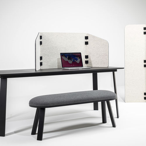 Desk mounted office divider - BUZZITRIPL - BuzziSpace - floor-mounted / free-standing / felt
