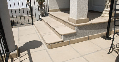 Concrete baseboard - ESCORIAL - Verniprens