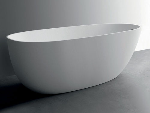 Oval bathtub - ATENA - F.lli Stocco s.r.l. - free-standing / for homes / Cristalplant®