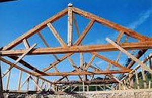 Solid wooden truss - Thomas Armstrong