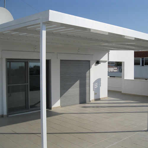 Self-supporting pergola - SELF VENTILATED - COSPICON  SA - wall-mounted / aluminum / polycarbonate