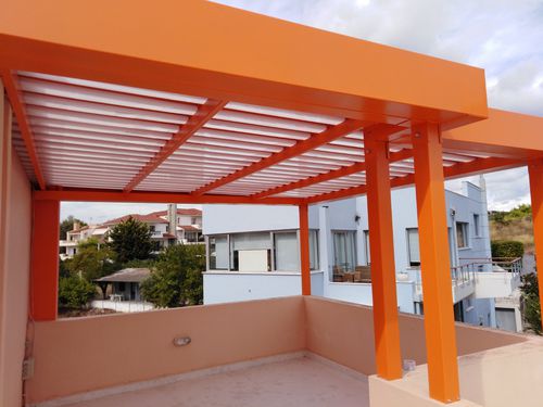 Wall-mounted pergola - COSPICON  SA - aluminum / polycarbonate canopy / custom