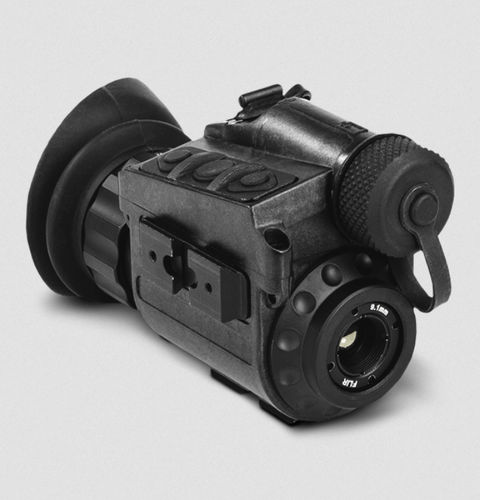 Portable thermal camera - BREACH PTQ136  - FLIR SYSTEMS - outdoor / infrared / color