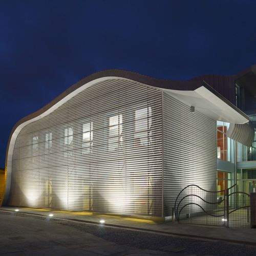 Corrugated metal sheet - SWISS PANEL® SP 27/111 - MONTANA BAUSYSTEME - steel / aluminum / for roof
