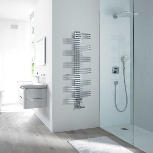Electric towel radiator - YUCCA ASYM - Zehnder - hot water / 501 w...750 w / 0...500 w