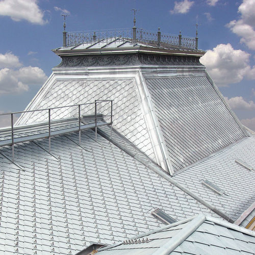 Pitched roofing - PALAZZO DELLE POSTE, TRIESTE - ZINTEK - copper / zinc-titanium / roof tile look