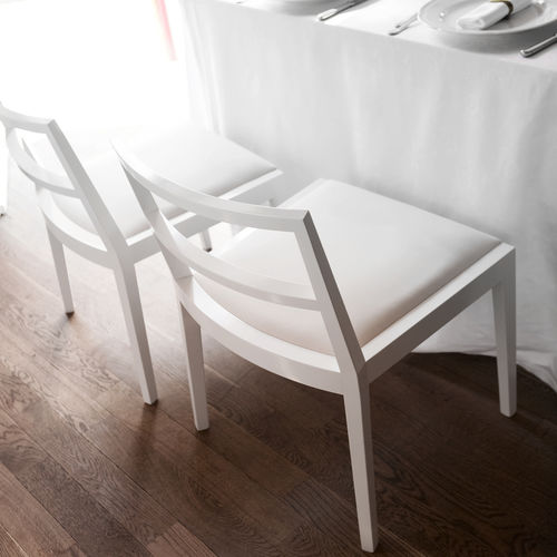Contemporary chair - POURPARLER : 161 - TEKHNE S.r.l. - wooden / upholstered / commercial