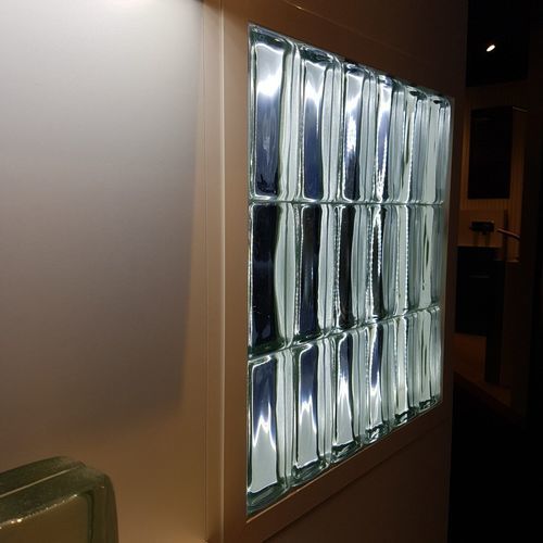 Square glass brick - Vetropieno - ROUVIERE - rectangular / for outdoor use / facade