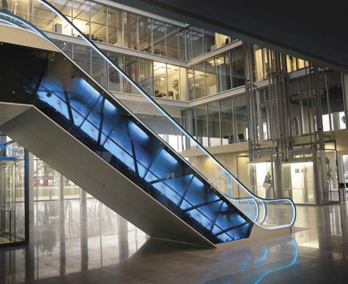 Shopping center escalator - VELINO 200 - ThyssenKrupp Fahrtreppen