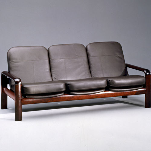 Contemporary sofa - 8405-3 - dyrlund - fabric / wooden / leather