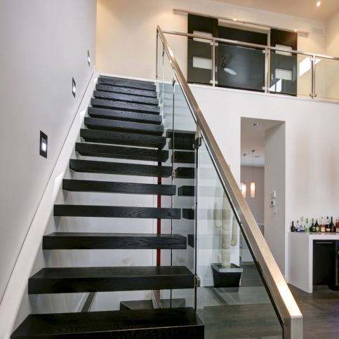 Straight staircase - PHANTOM 2600 - BATTIG DESIGN - oak step / steel ...