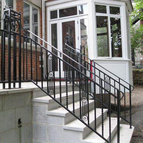Wrought iron railing - KING 5580-2 - BATTIG DESIGN - with bars / outdoor / for stair