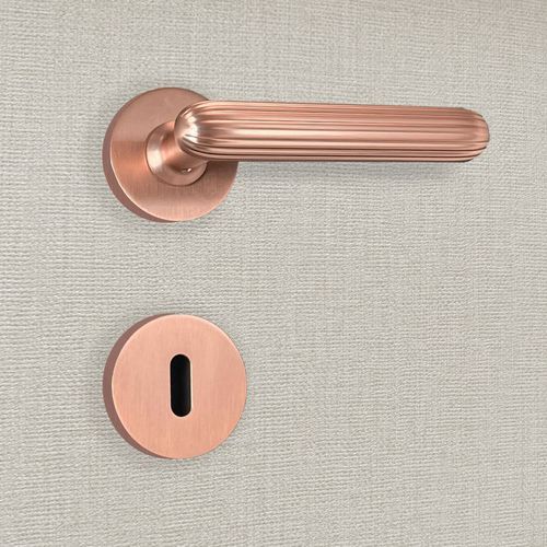 door handle - katchmee
