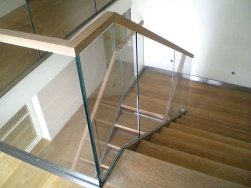 Straight staircase - MERRIONGATE - Canal Engineering - wooden step / wooden frame / contemporary