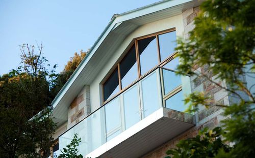 Stainless steel railing - BEACH - Canal Engineering - glass panel / outdoor / for balconies