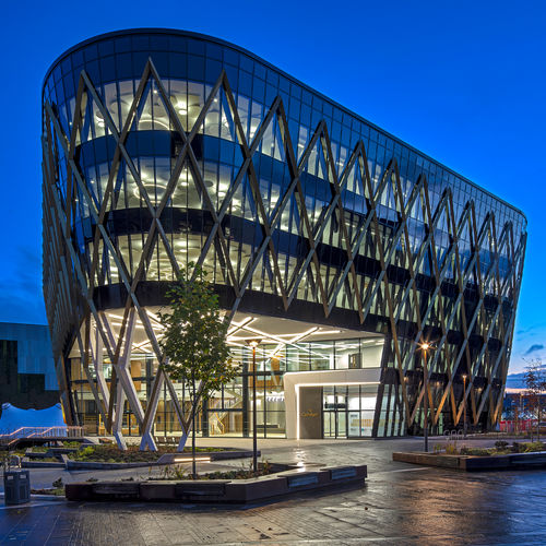 Aluminum solar shading - BESPOKE INFINITI® FIN SYSTEM - Levolux