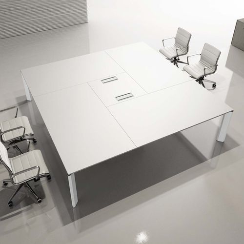 Contemporary boardroom table - XENO ALTIUS - Styloffice S.p.a. - wooden / melamine / aluminum