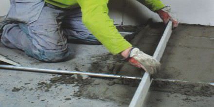 Floating screed - WEBER CHAPE LÉGÈRE - Weber Industries - lightweight