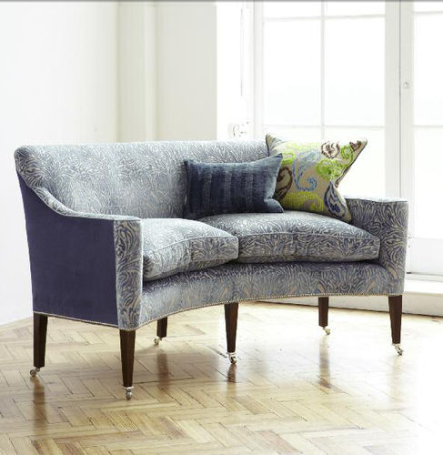 Traditional sofa - SYLVIE - William Yeoward - fabric / multi-color / 2-person