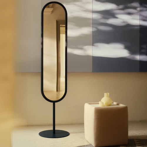 Free-standing mirror - LAP  - Bolzan Srl-Società Benefit - contemporary / oval / lacquered metal