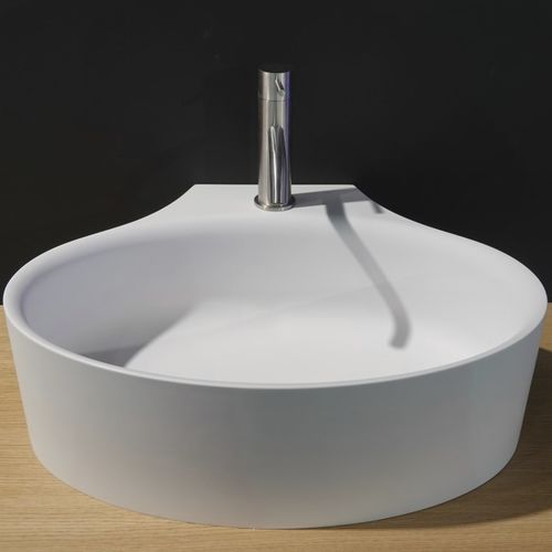 Countertop washbasin - DIP TOO - AQUAdesign - Cristalplant® / with mixer tap / round