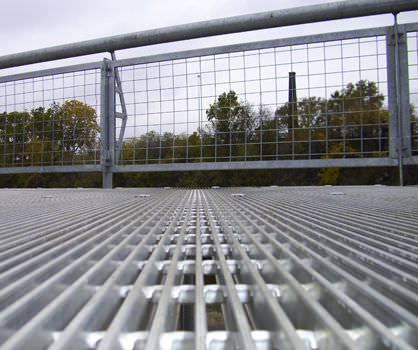 Stainless steel walkway - ADA - Ohio Gratings - aluminum / beam