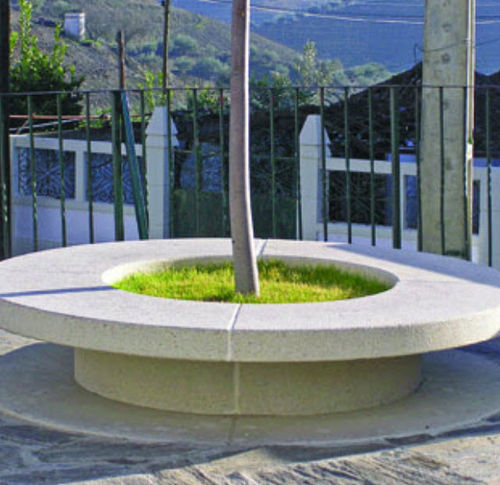 Contemporary public bench - AM: BENCH AM 100 - A Amop Synergies - concrete / with integrated planter