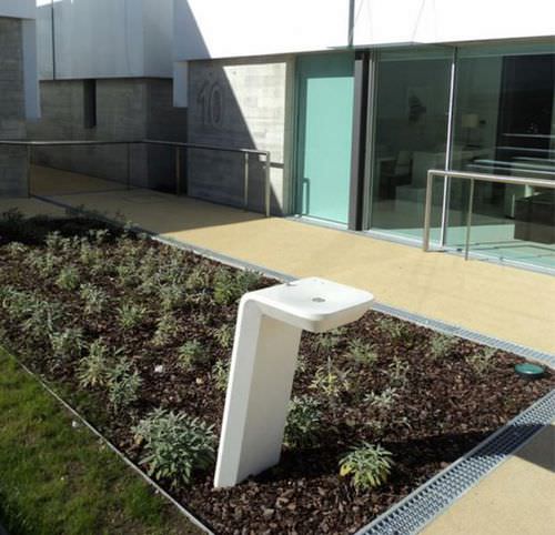 Outdoor drinking fountain - AR PURO : Fountain - A Amop Synergies - concrete