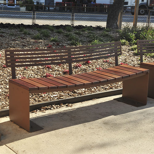 Contemporary garden bench - MANTA - CYRIA | Mobilier Urbain - wooden / steel / thermo-lacquered steel