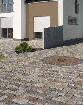 Concrete paver - ROSACE ANTIQUITA - Kronimus AG Betonsteinwerke - drainage / drive-over