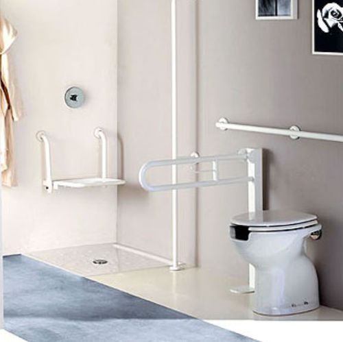Free-standing toilet - AUXILIUM - Olympia - ceramic / handicapped