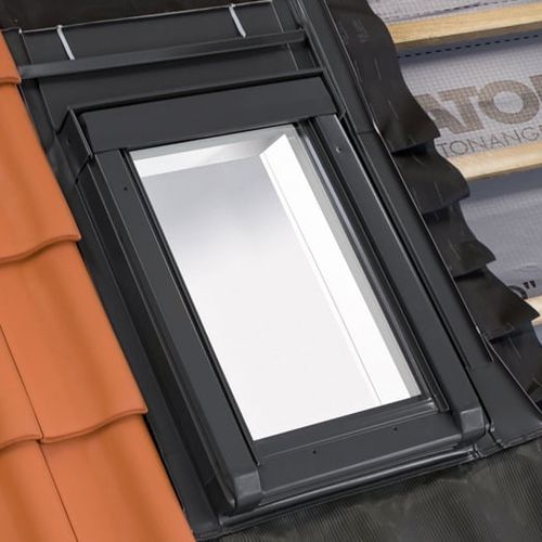 Metal roof window - CREATON - pivoting / single-glazed / 1 leaf