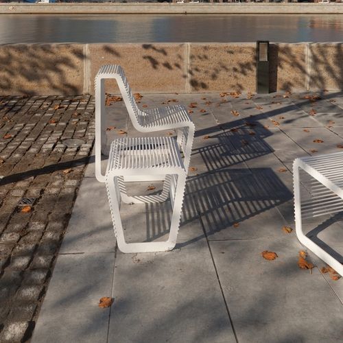 Contemporary stool - LIMPIDO - mmcité street furniture - galvanised steel / galvanised steel base / sled base