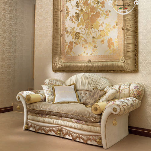 classic sofa - Modenese Luxury Interiors