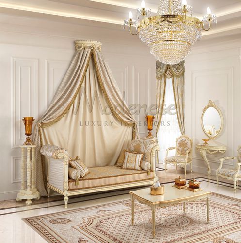 Traditional daybed - 17508 - Modenese Luxury Interiors - fabric / wooden / indoor