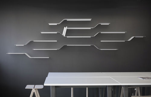 Wall-mounted shelf - set7  - VIDAME EDITIONS - minimalist design / lacquered steel