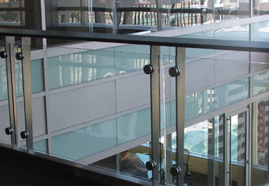 Glass handrail - SIMO RAIL - TUTTLE RAILING - stainless steel