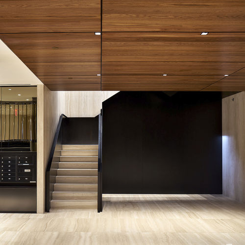 High-end staircase - HUDSON YARDS, NEW YORK - EeStairs - quarter-turn / stone step / laquered steel frame