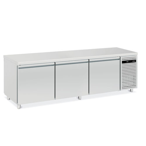 Commercial refrigerated counter B1 Mercatus S.A. 3door