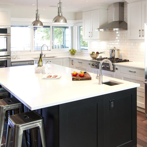 Traditional kitchen - NAPA - AYA kitchens - oak / cherrywood / maple
