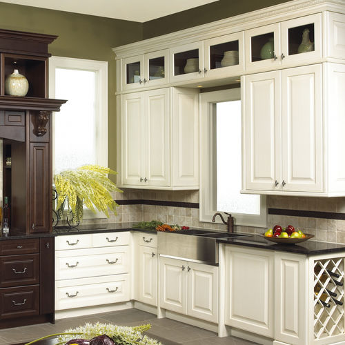 Traditional kitchen - CHARLESTON - AYA kitchens - oak / cherrywood / maple