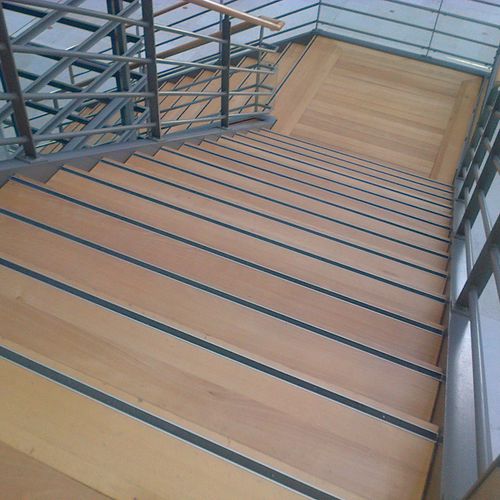 Aluminum stair nosing - NI3AP / NI5AP - Proople - polymer / non-slip