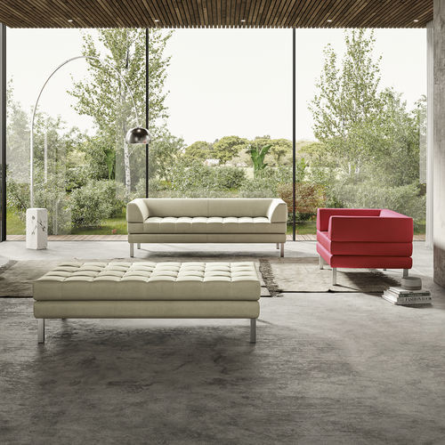 Chesterfield upholstered bench - MOMA - Frezza - polyurethane foam / plywood / commercial